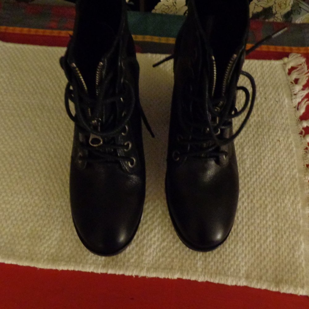 Kork-Ease Kalpana Black Boots 8 to 8.5